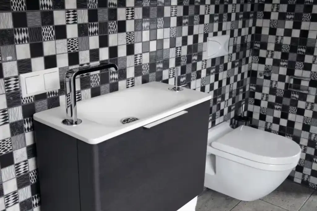 Black and White Tile Bathrooms