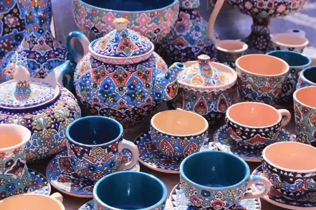 Unique Crockery Unit Design